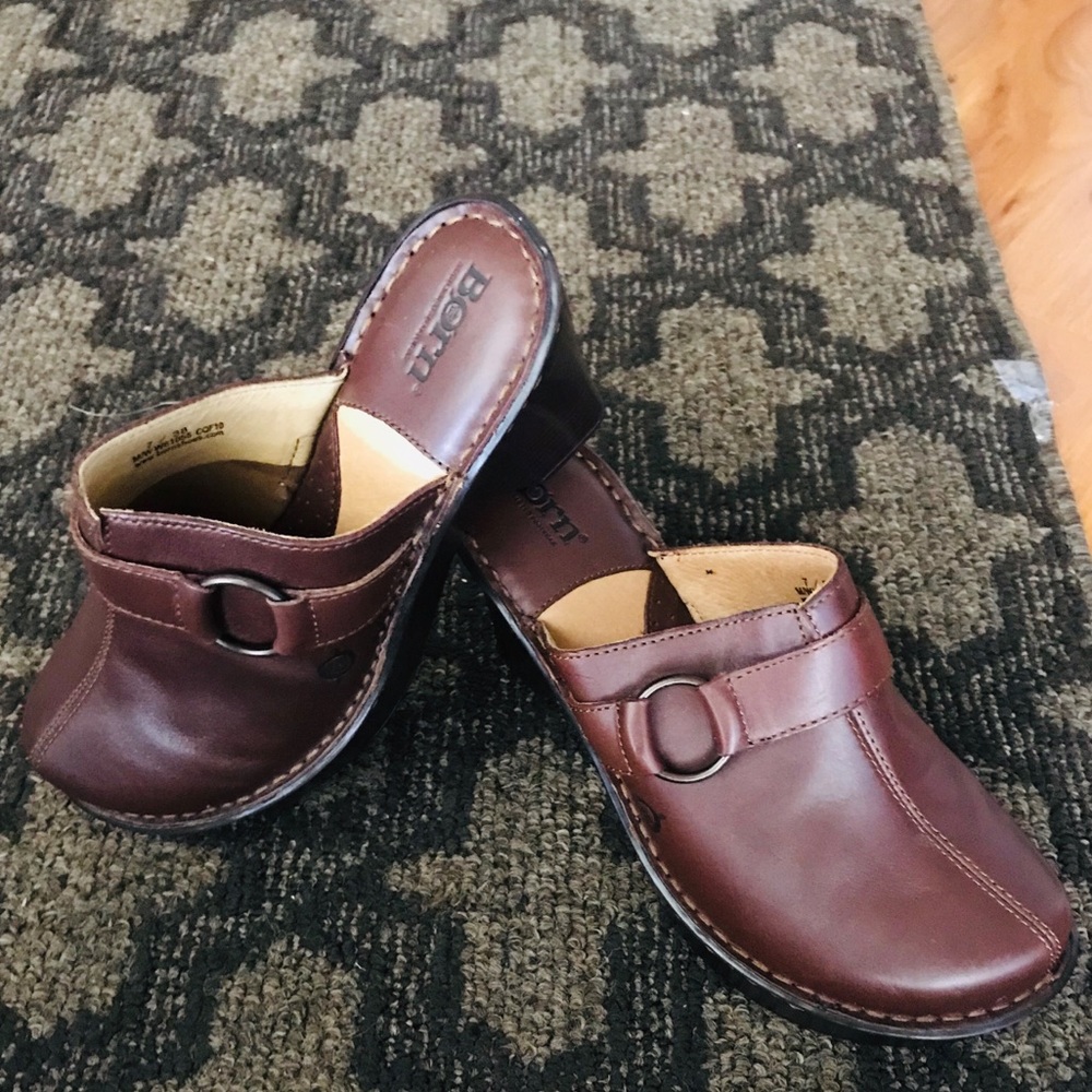 Born clogs